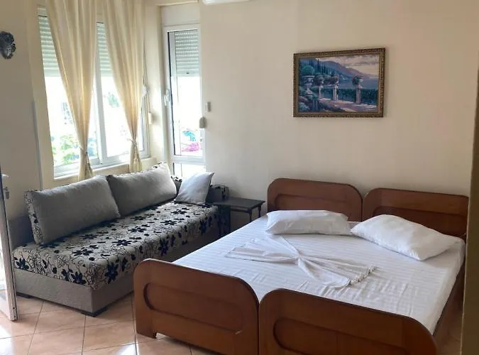 Alex Apartment